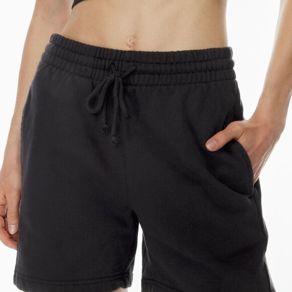 TNA Cozy Fleece Boyfriend 5" Sweatshort - Large - Picture 2 of 7